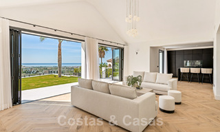 Prestigieuse villa espagnole de luxe à vendre avec une vue magnifique sur les collines de La Quinta, Benahavis - Marbella 54705 