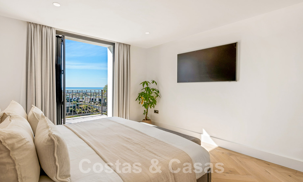 Prestigieuse villa espagnole de luxe à vendre avec une vue magnifique sur les collines de La Quinta, Benahavis - Marbella 54713