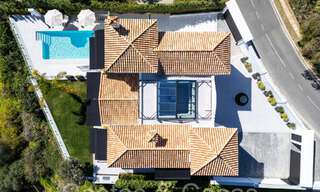 Prestigieuse villa espagnole de luxe à vendre avec une vue magnifique sur les collines de La Quinta, Benahavis - Marbella 64936 