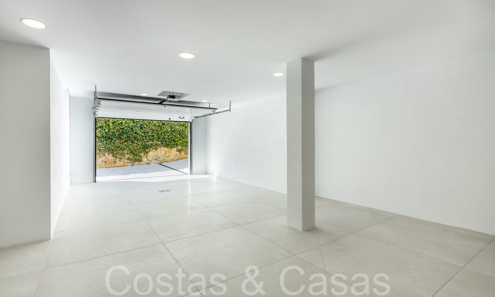 Prestigieuse villa espagnole de luxe à vendre avec une vue magnifique sur les collines de La Quinta, Benahavis - Marbella 64944