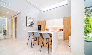 Villa individuelle de luxe à vendre dans un complexe de villas protégées au cœur du nouveau Golden Mile entre Marbella et Estepona 53830 