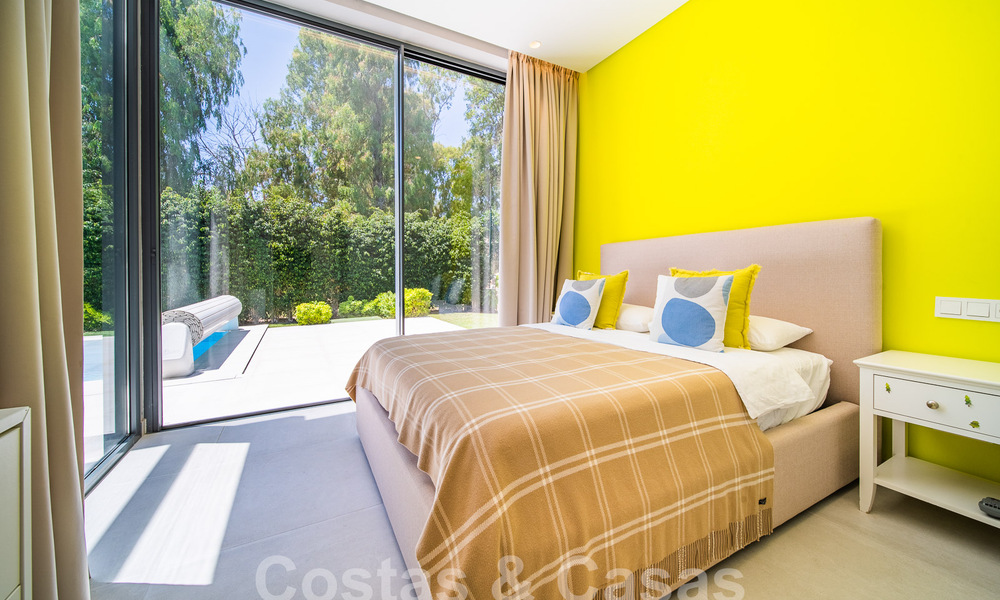 Villa individuelle de luxe à vendre dans un complexe de villas protégées au cœur du nouveau Golden Mile entre Marbella et Estepona 53834