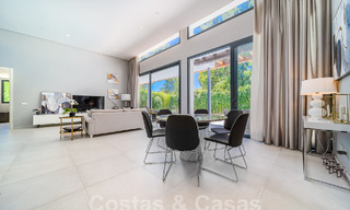 Villa individuelle de luxe à vendre dans un complexe de villas protégées au cœur du nouveau Golden Mile entre Marbella et Estepona 53841 