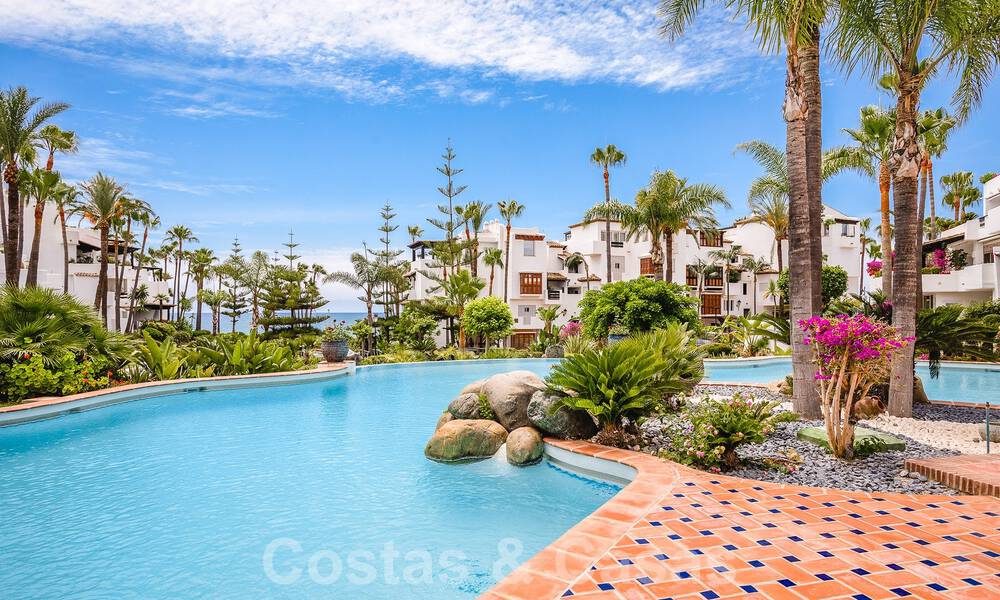 Appartement de luxe à vendre dans la Marina Puente Romano sur le Golden Mile de Marbella 53752