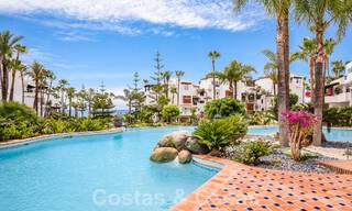 Appartement de luxe à vendre dans la Marina Puente Romano sur le Golden Mile de Marbella 53752 