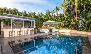 Spacieuse villa de luxe au style architectural moderne et méditerranéen à vendre dans le prestigieux quartier balnéaire de Los Monteros, Marbella Est 54593 