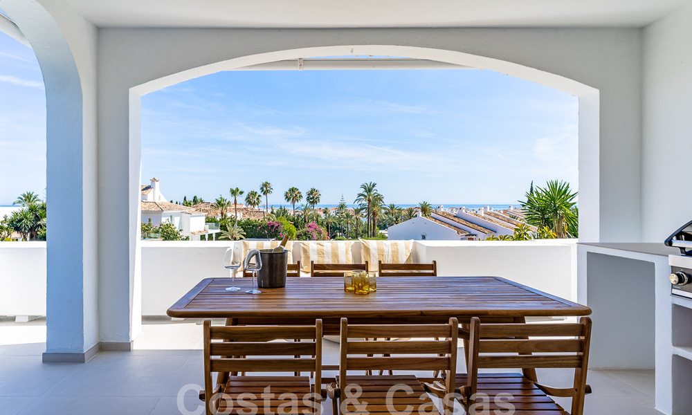 Charmant appartement de luxe à vendre avec vue panoramique, à proximité de Puerto Banus à Nueva Andalucia, Marbella 54381