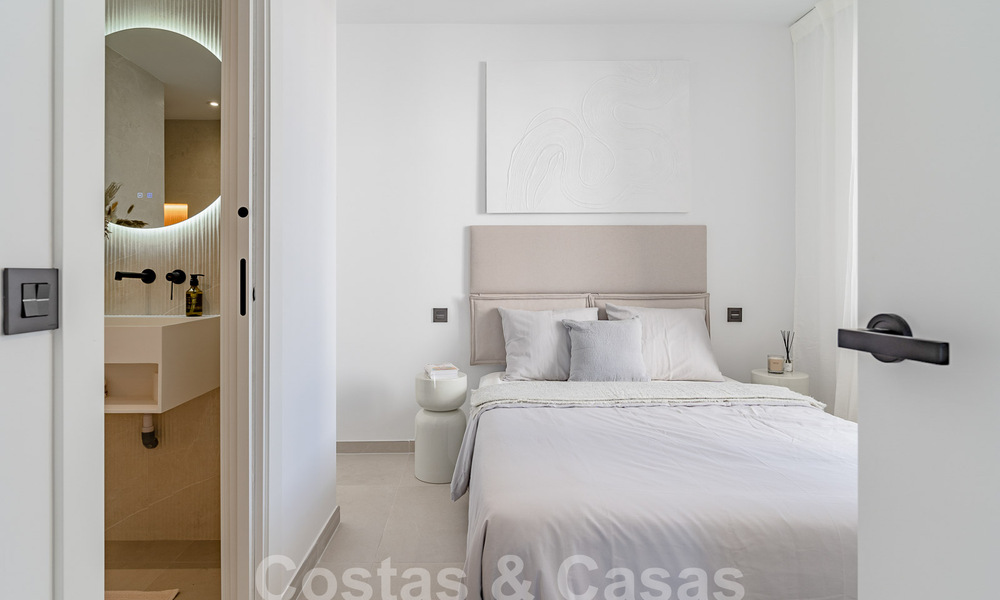 Charmant appartement de luxe à vendre avec vue panoramique, à proximité de Puerto Banus à Nueva Andalucia, Marbella 54387