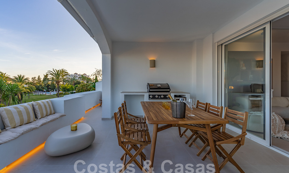 Charmant appartement de luxe à vendre avec vue panoramique, à proximité de Puerto Banus à Nueva Andalucia, Marbella 54396