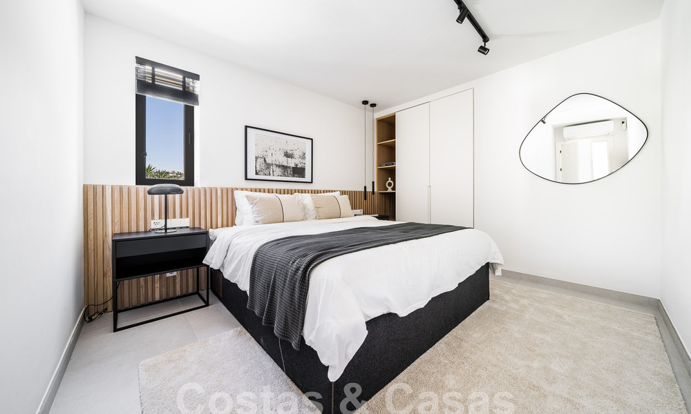 Villa méditerranéenne de luxe à vendre avec vue sur la montagne La Concha, entourée des terrains de golf de la vallée de Nueva Andalucia, Marbella 54864