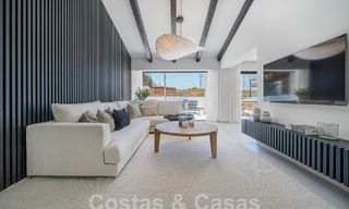 Villa méditerranéenne de luxe à vendre avec vue sur la montagne La Concha, entourée des terrains de golf de la vallée de Nueva Andalucia, Marbella 54875 