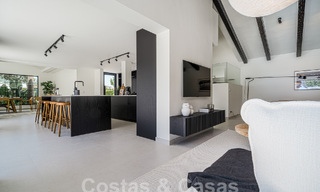 Villa méditerranéenne de luxe à vendre avec vue sur la montagne La Concha, entourée des terrains de golf de la vallée de Nueva Andalucia, Marbella 54879 