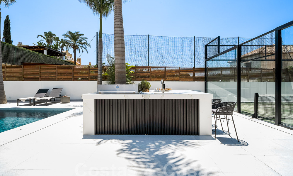 Villa méditerranéenne de luxe à vendre avec vue sur la montagne La Concha, entourée des terrains de golf de la vallée de Nueva Andalucia, Marbella 54881