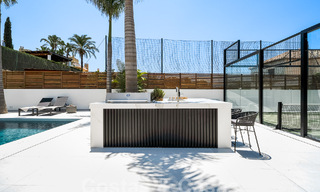 Villa méditerranéenne de luxe à vendre avec vue sur la montagne La Concha, entourée des terrains de golf de la vallée de Nueva Andalucia, Marbella 54881 