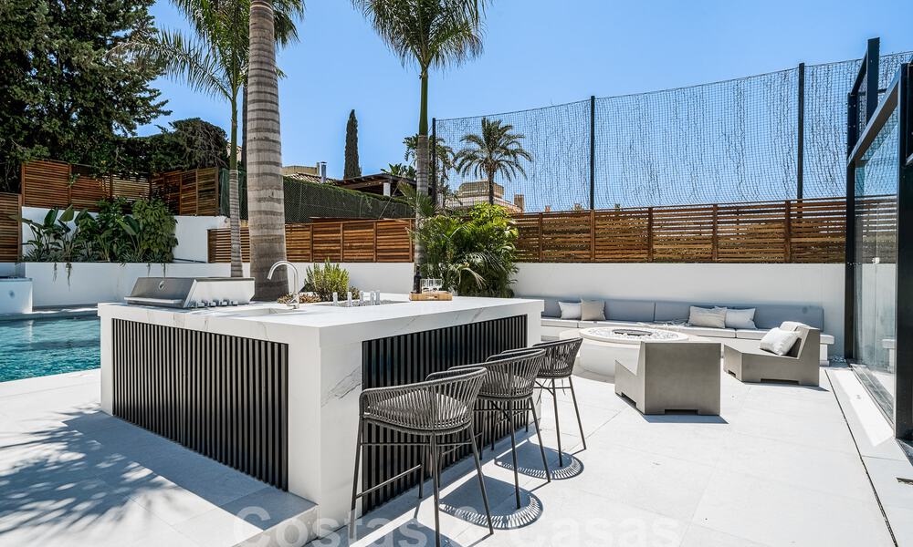 Villa méditerranéenne de luxe à vendre avec vue sur la montagne La Concha, entourée des terrains de golf de la vallée de Nueva Andalucia, Marbella 54885