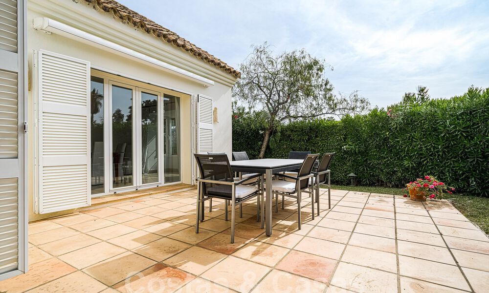 Villa de luxe à vendre dans un style architectural espagnol dans la prestigieuse urbanisation fermée de Cascada de Camojan, Marbella 54846