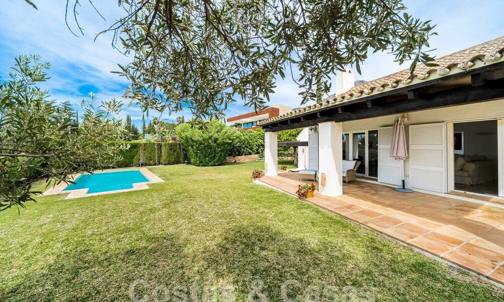 Villa de luxe à vendre dans un style architectural espagnol dans la prestigieuse urbanisation fermée de Cascada de Camojan, Marbella 54852