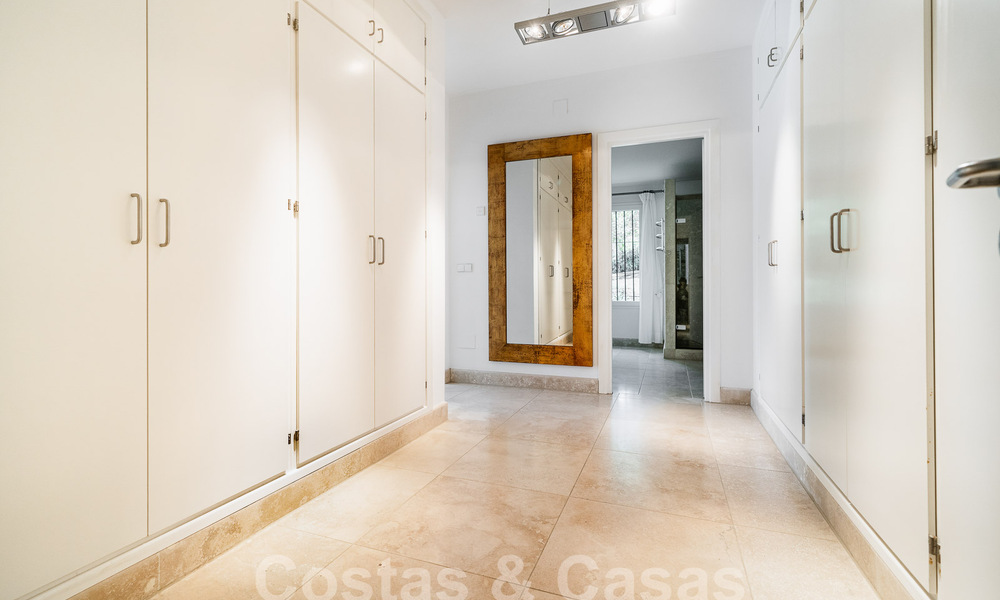 Villa de luxe à vendre dans un style architectural espagnol dans la prestigieuse urbanisation fermée de Cascada de Camojan, Marbella 54854