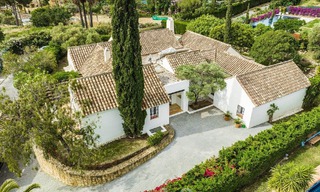 Villa de luxe à vendre dans un style architectural espagnol dans la prestigieuse urbanisation fermée de Cascada de Camojan, Marbella 54859 