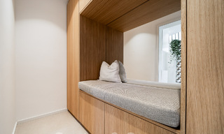 Luxueux appartement à vendre avec terrasse, piscine privée et vue sur la mer à Nueva Andalucia, Marbella 54951 