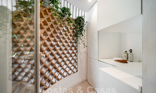 Luxueux appartement à vendre avec terrasse, piscine privée et vue sur la mer à Nueva Andalucia, Marbella 54952 