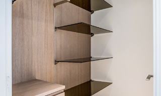 Villa de luxe à vendre avec vue sur la mer, entourée de verdure dans le complexe de golf exclusif La Zagaleta, Marbella - Benahavis 54061 