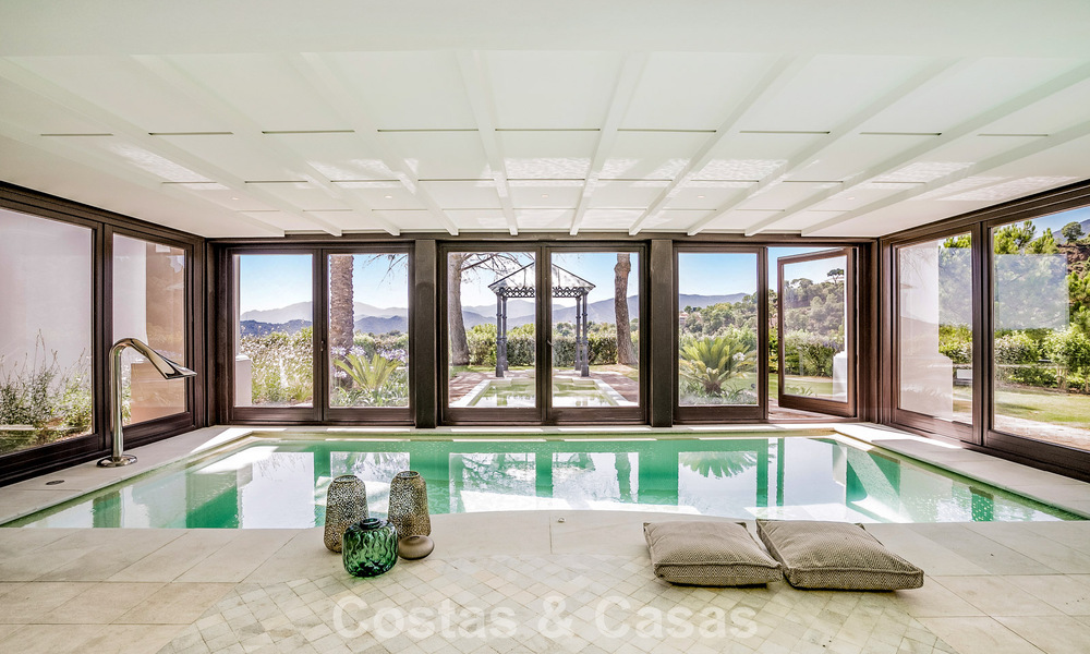 Villa de luxe à vendre avec vue sur la mer, entourée de verdure dans le complexe de golf exclusif La Zagaleta, Marbella - Benahavis 54063