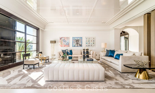 Villa de luxe à vendre avec vue sur la mer, entourée de verdure dans le complexe de golf exclusif La Zagaleta, Marbella - Benahavis 54072 