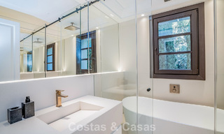 Villa de luxe à vendre avec vue sur la mer, entourée de verdure dans le complexe de golf exclusif La Zagaleta, Marbella - Benahavis 54087 