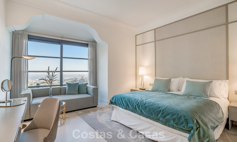 Villa de luxe à vendre avec vue sur la mer, entourée de verdure dans le complexe de golf exclusif La Zagaleta, Marbella - Benahavis 54088