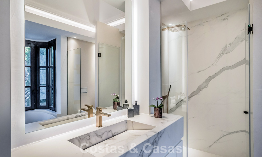 Villa de luxe à vendre avec vue sur la mer, entourée de verdure dans le complexe de golf exclusif La Zagaleta, Marbella - Benahavis 54097