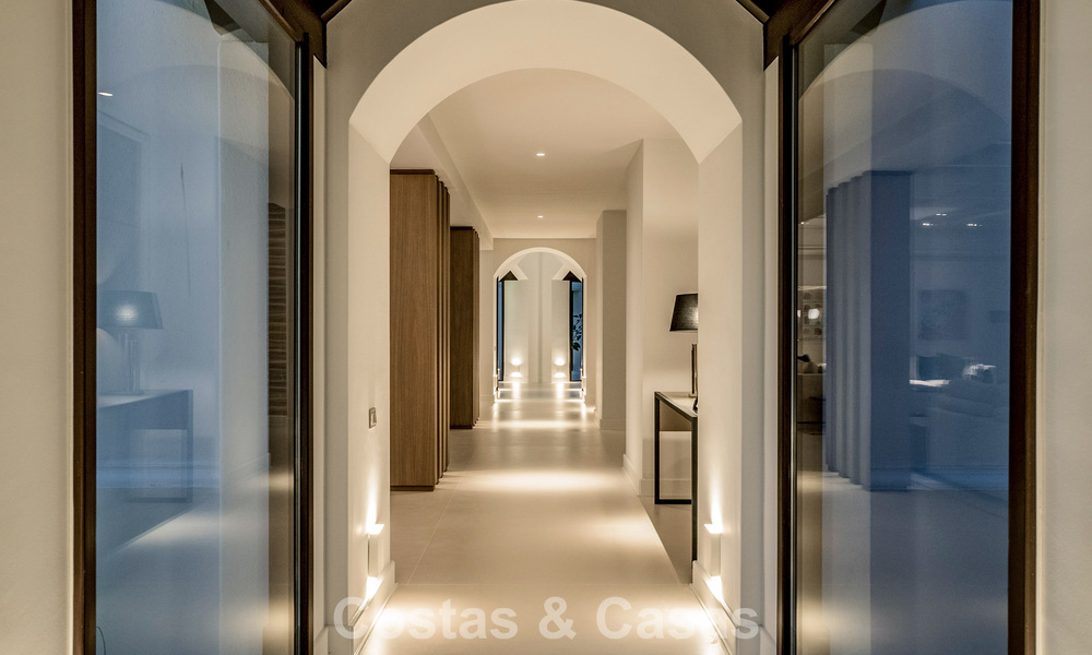 Villa de luxe à vendre avec vue sur la mer, entourée de verdure dans le complexe de golf exclusif La Zagaleta, Marbella - Benahavis 54106