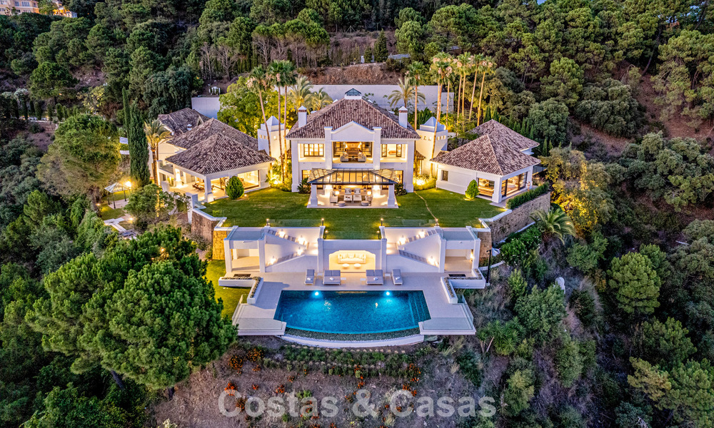 Villa de luxe à vendre avec vue sur la mer, entourée de verdure dans le complexe de golf exclusif La Zagaleta, Marbella - Benahavis 54109