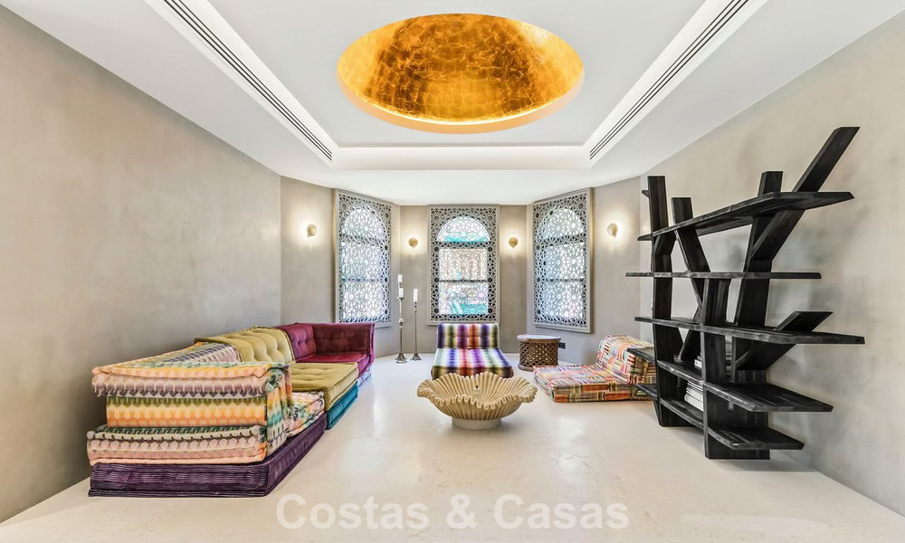 Villa de luxe rustique à vendre avec piscine privée chauffée à l'est du centre de Marbella 786365