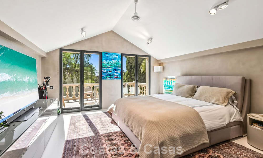 Villa de luxe rustique à vendre avec piscine privée chauffée à l'est du centre de Marbella 786381