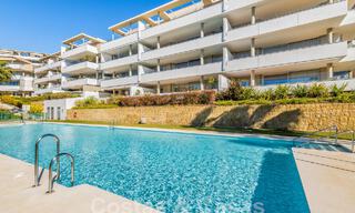Appartement à vendre prêt à emménager avec vue sur la vallée et la mer dans le quartier exclusif de Marbella - Benahavis 55033 