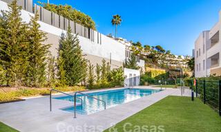 Appartement à vendre prêt à emménager avec vue sur la vallée et la mer dans le quartier exclusif de Marbella - Benahavis 55034 