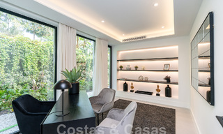 Villa de luxe contemporaine rénovée à vendre au cœur de la vallée du golf de Nueva Andalucia, Marbella 54791 