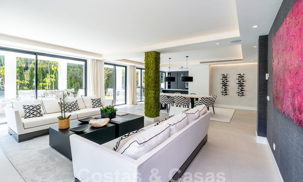 Villa de luxe contemporaine rénovée à vendre au cœur de la vallée du golf de Nueva Andalucia, Marbella 54798