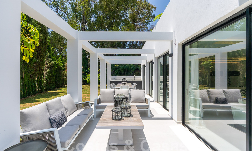 Villa de luxe contemporaine rénovée à vendre au cœur de la vallée du golf de Nueva Andalucia, Marbella 54817