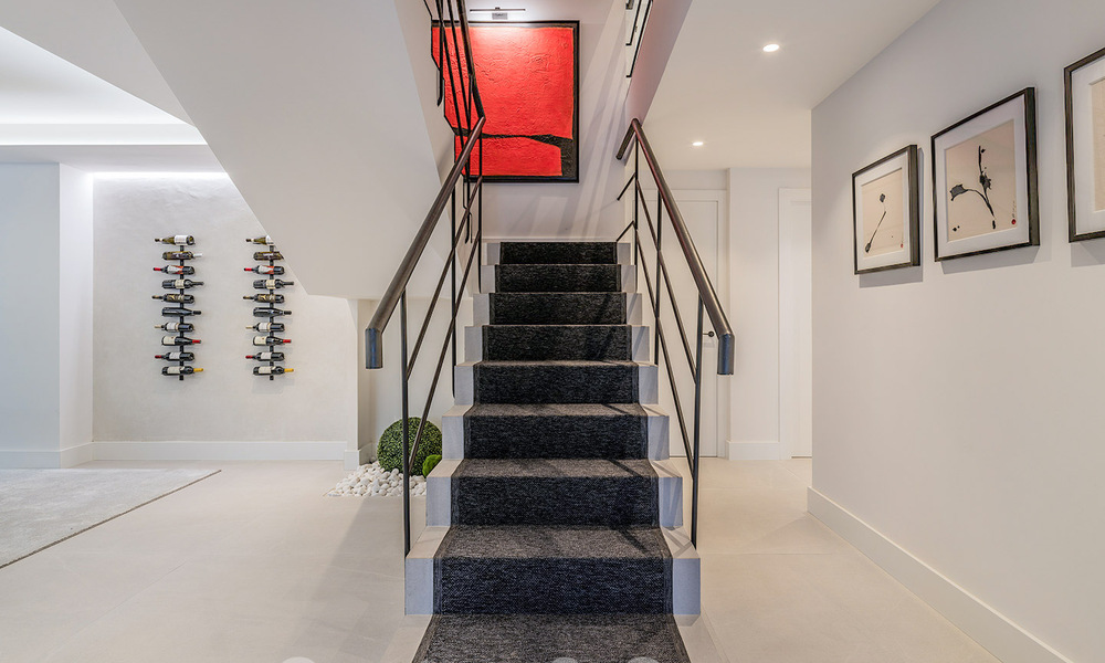 Villa de luxe contemporaine rénovée à vendre au cœur de la vallée du golf de Nueva Andalucia, Marbella 62008
