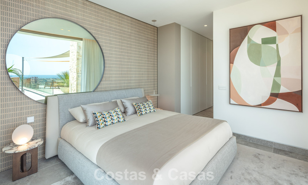 Superbe villa de luxe architecturale à vendre avec vue sur la mer dans un quartier résidentiel protégé sur les collines de La Quinta à Marbella - Benahavis 54133