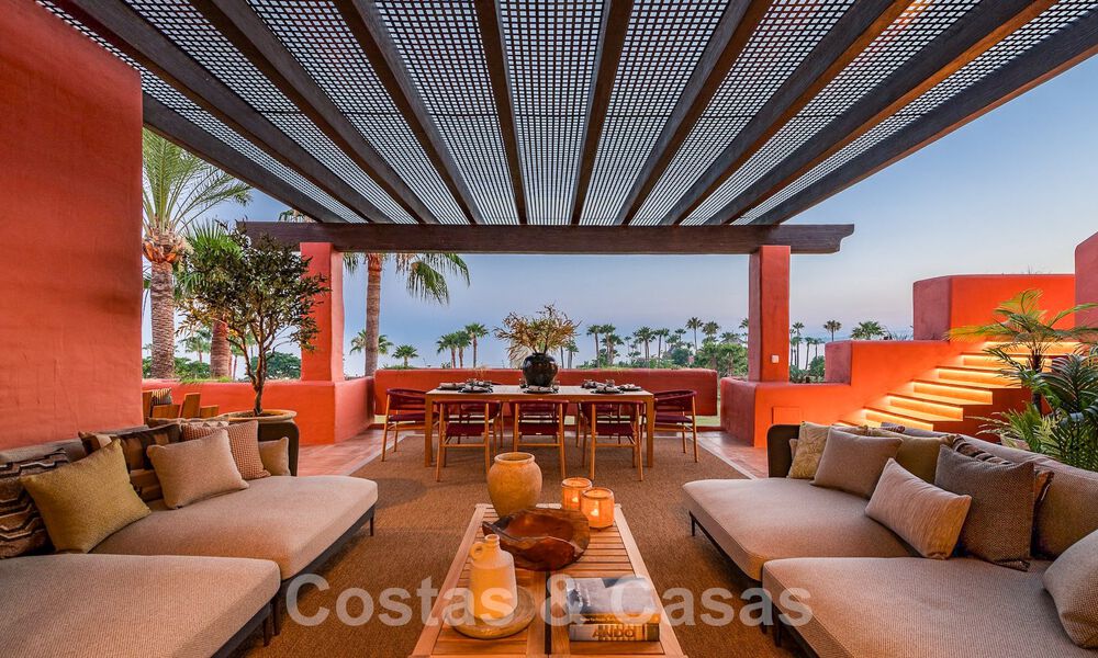 Penthouse de luxe unique à vendre, en première ligne de plage sur le Nouveau Golden Mile entre Marbella et le centre d'Estepona 54216