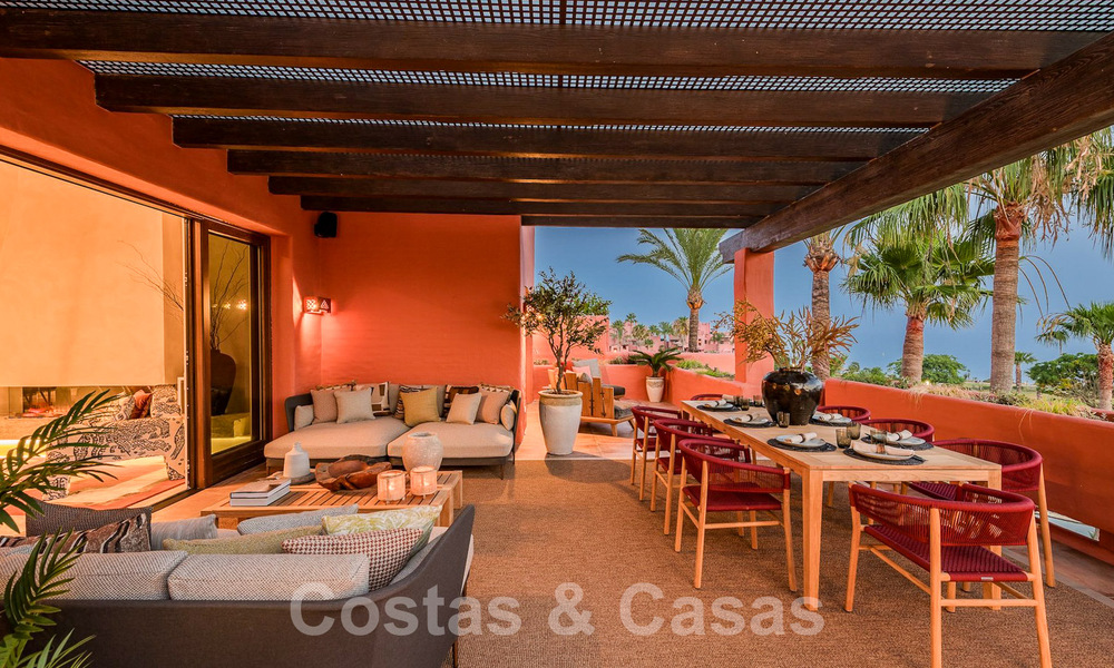 Penthouse de luxe unique à vendre, en première ligne de plage sur le Nouveau Golden Mile entre Marbella et le centre d'Estepona 54243