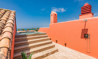 Penthouse de luxe unique à vendre, en première ligne de plage sur le Nouveau Golden Mile entre Marbella et le centre d'Estepona 54260 