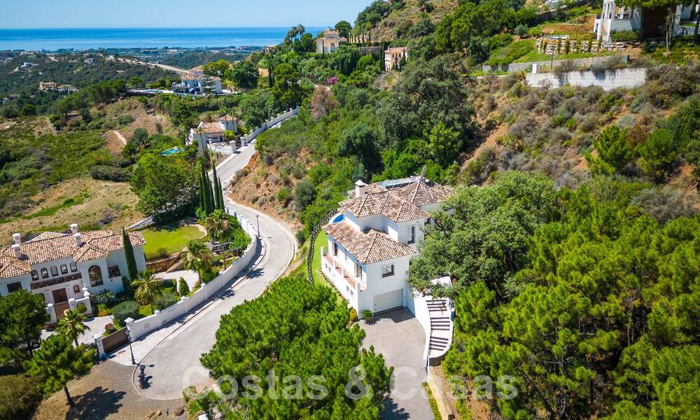 Villa de luxe indépendante de style espagnol classique à vendre avec une vue sublime sur la mer à Marbella - Benahavis 55132