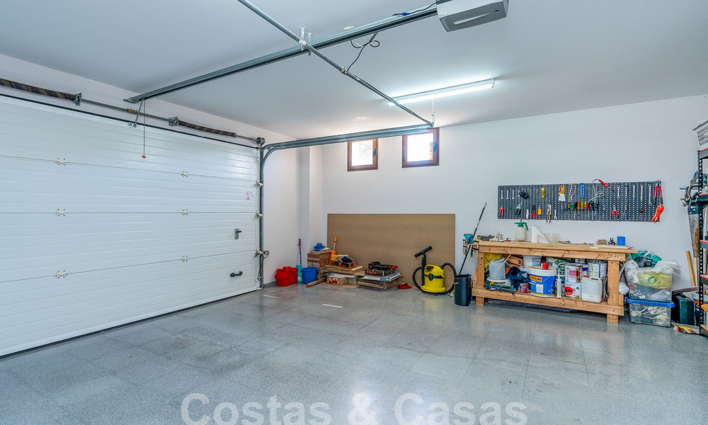 Villa de luxe indépendante de style espagnol classique à vendre avec une vue sublime sur la mer à Marbella - Benahavis 55144