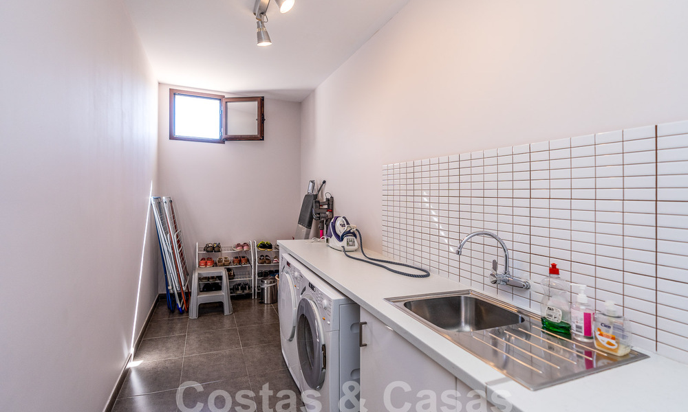 Villa de luxe indépendante de style espagnol classique à vendre avec une vue sublime sur la mer à Marbella - Benahavis 55145