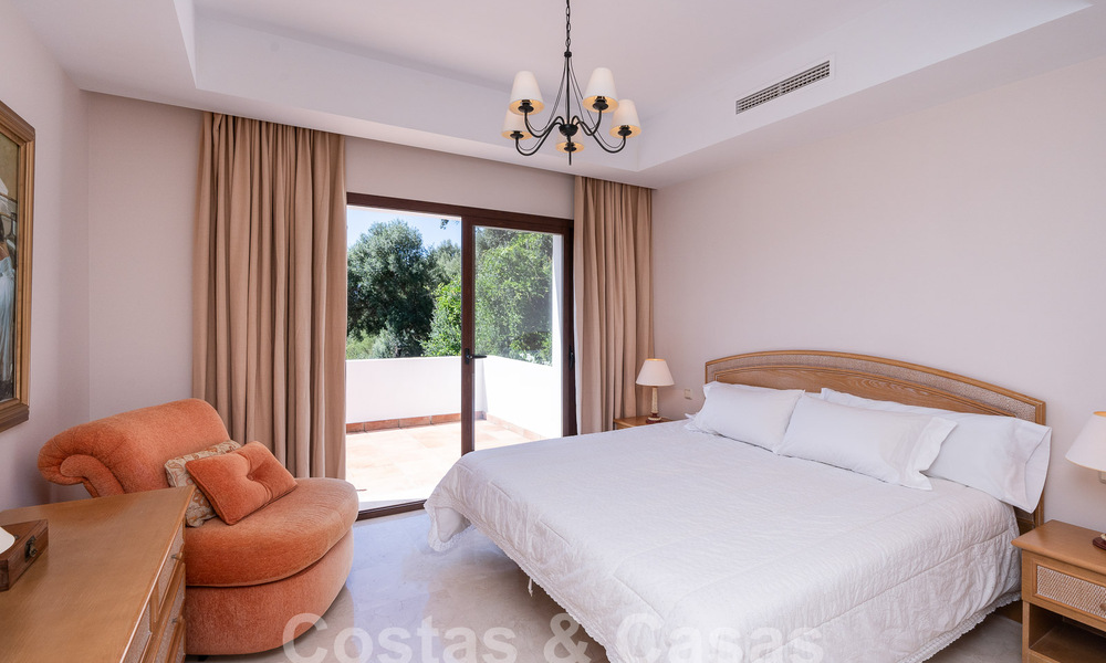Villa de luxe indépendante de style espagnol classique à vendre avec une vue sublime sur la mer à Marbella - Benahavis 55153