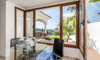 Villa de luxe indépendante de style espagnol classique à vendre avec une vue sublime sur la mer à Marbella - Benahavis 55162 